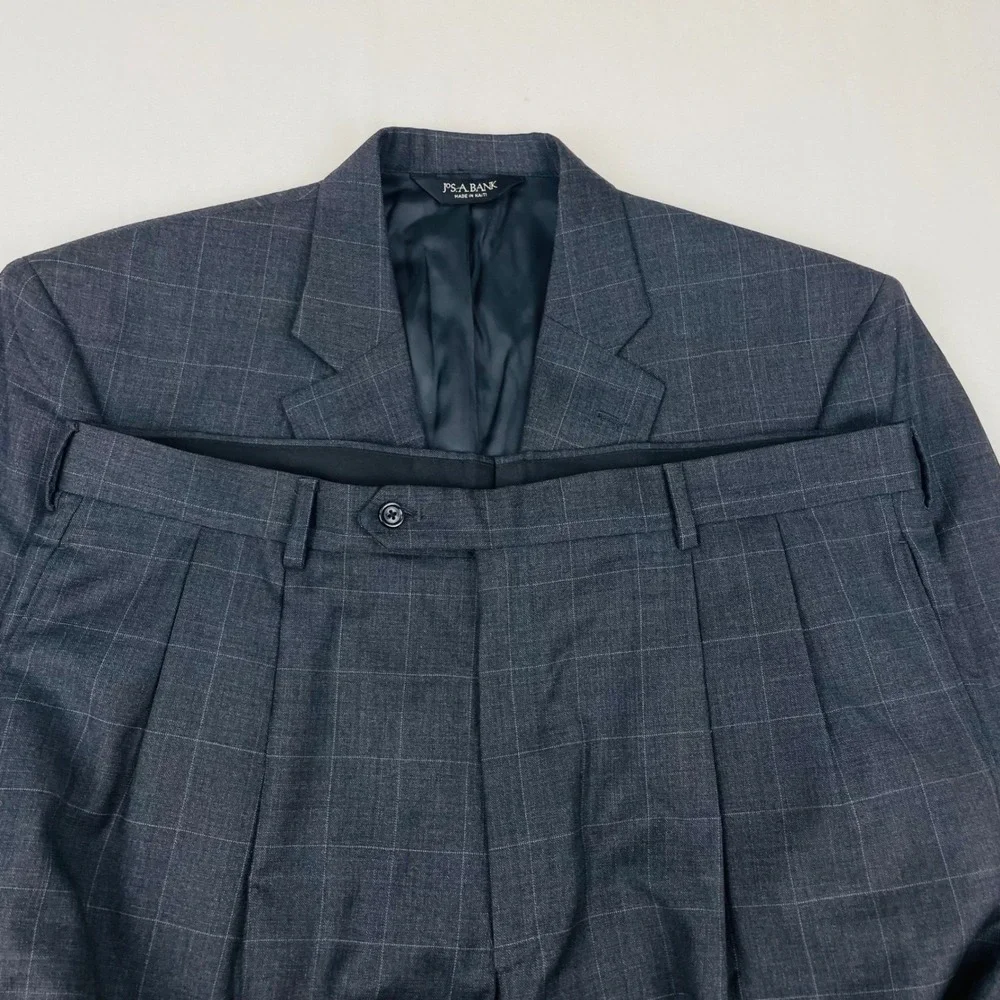 Jos. A. Bank classic two